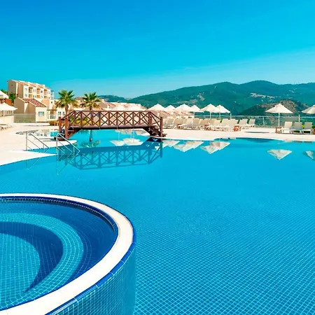 Kusadasi Golf & Apt 아파트 *