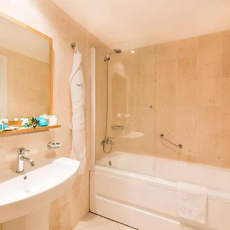 Kusadasi Golf & Apt 아파트